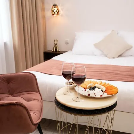 Lägenhetshotell Hive Family House 3*