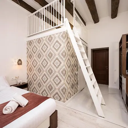 Hive Family House Hotel Krakow