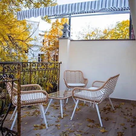 Hive Family House Krakov