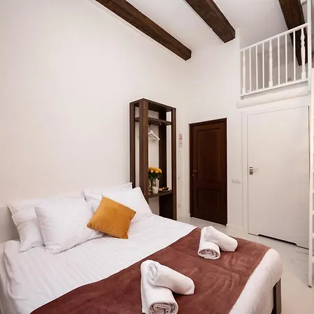 Hive Family House Aparthotel Krakov