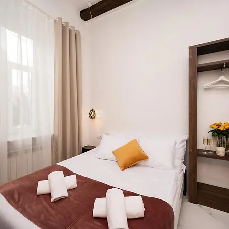 Hive Family House 3* Krasków