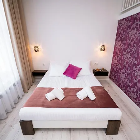 Hotel apartamentowy Hive Family House