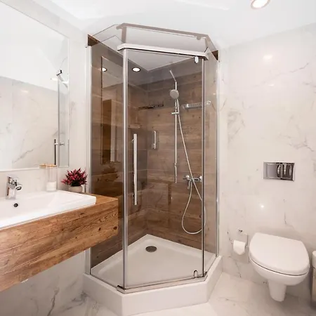 Hive Family House Krasków