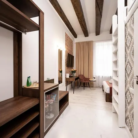Hive Family House Krakau