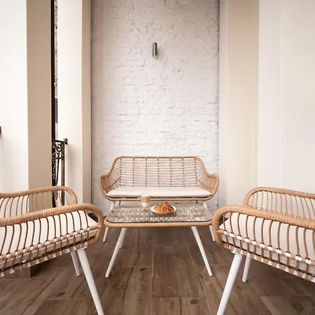 Hotel apartamentowy Hive Family House