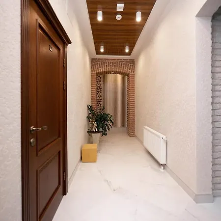 Hotel apartamentowy Hive Family House 3*