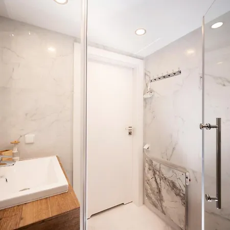 Aparthotel Hive Family House Krakov