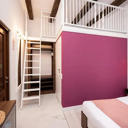 Hive Family House Aparthotel Krakov