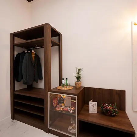 Hive Family House 3*