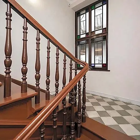 Hive Family House Aparthotel Krakov