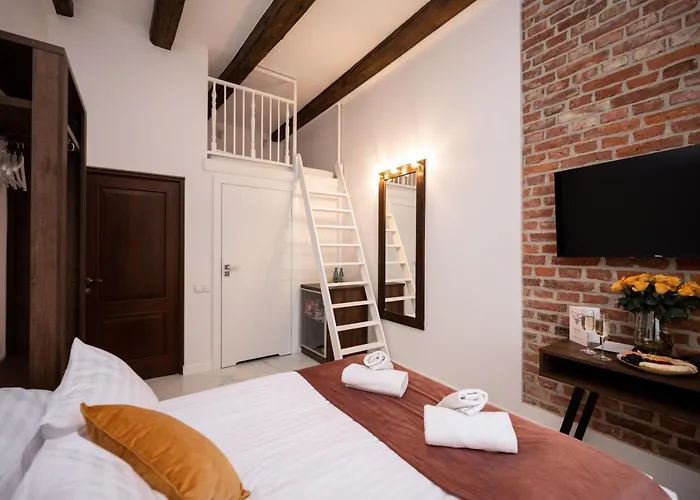 Hive Family House Lejlighedshotel 3*