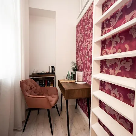 Hive Family House Апарт-отель