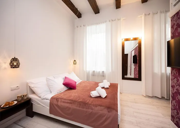 Hive Family House 公寓式酒店 克拉科夫