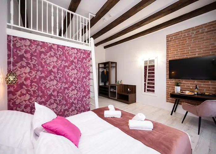 Hive Family House 公寓式酒店 克拉科夫