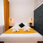 Hive Family House Aparthotel 3*