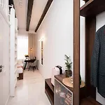 Hive Family House Aparthotel