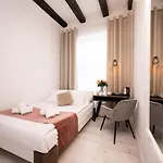 Aparthotel Hive Family House Krakov