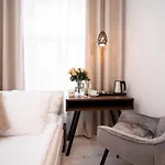 Hive Family House