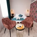 Aparthotel Hive Family House 3*